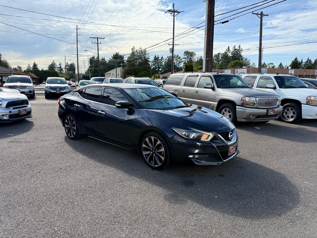 2016 Nissan Maxima Image 4