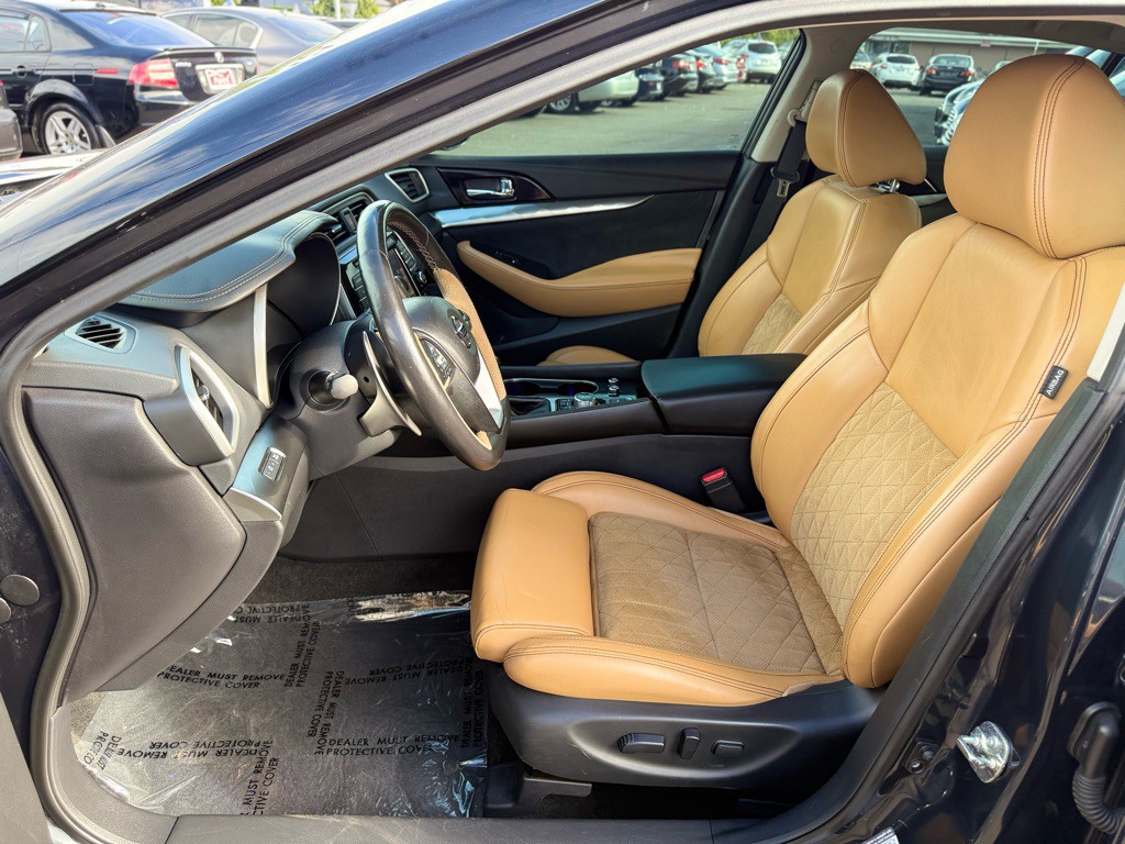 2016 Nissan Maxima Image 14