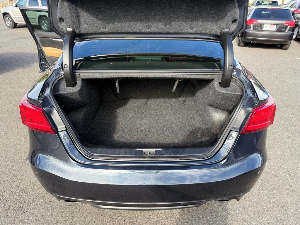 2016 Nissan Maxima Image 20