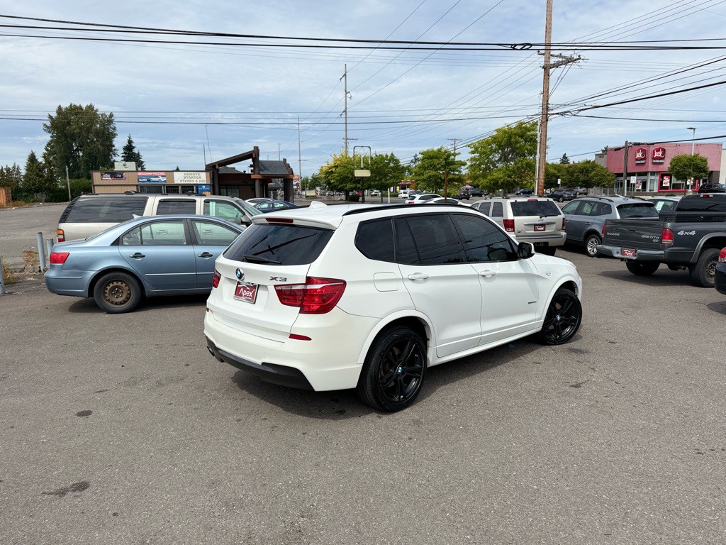 2011 BMW X3 Image 8