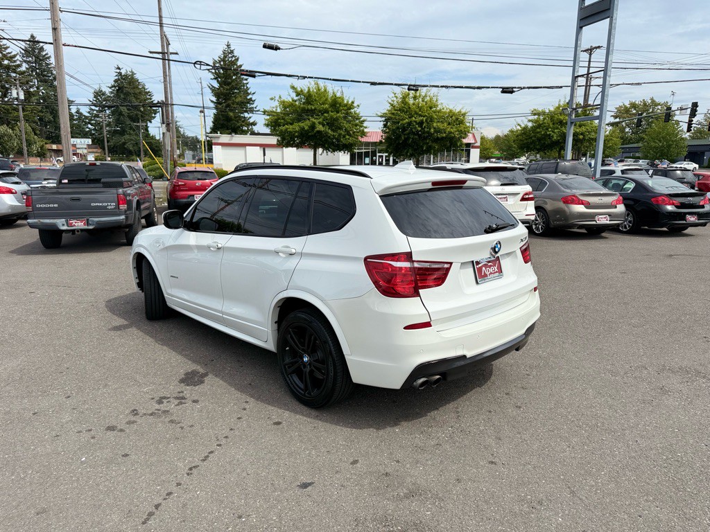 2011 BMW X3 Image 10