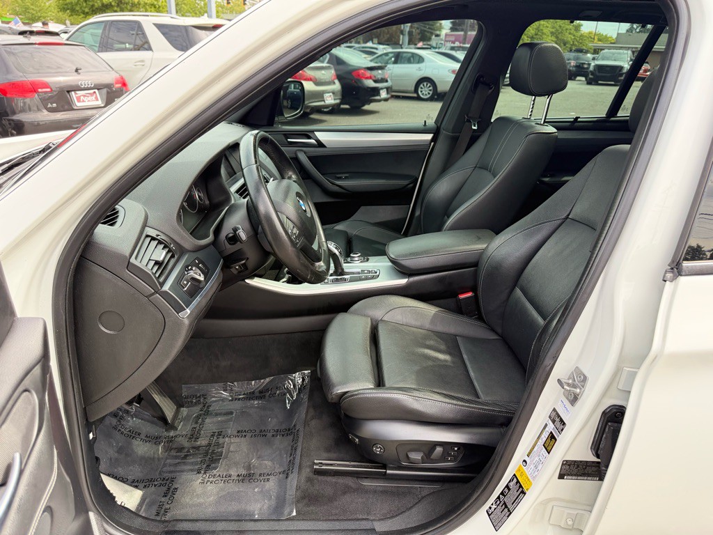 2011 BMW X3 Image 15
