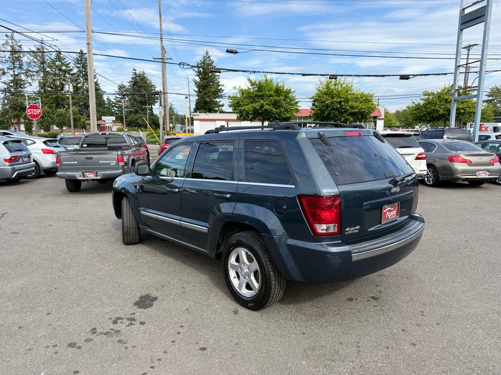 2007 Jeep Grand Cherokee Image 9