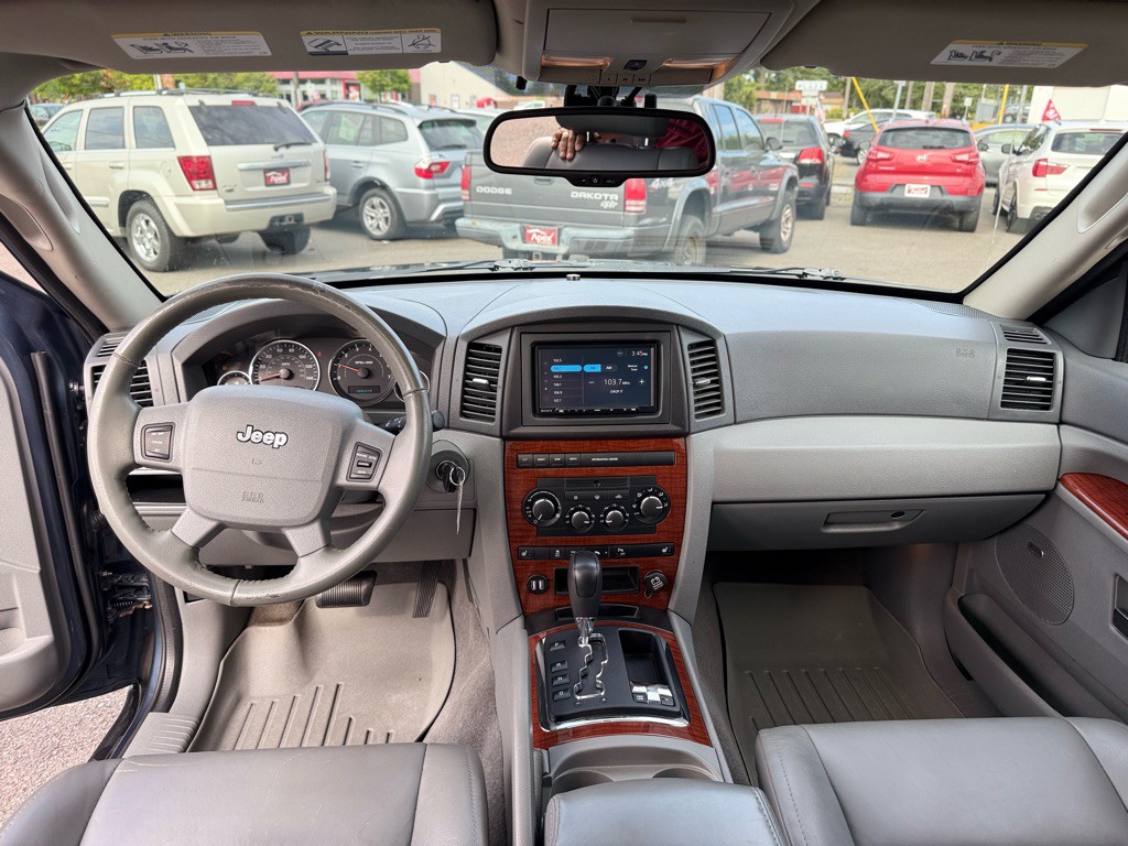 2007 Jeep Grand Cherokee Image 15