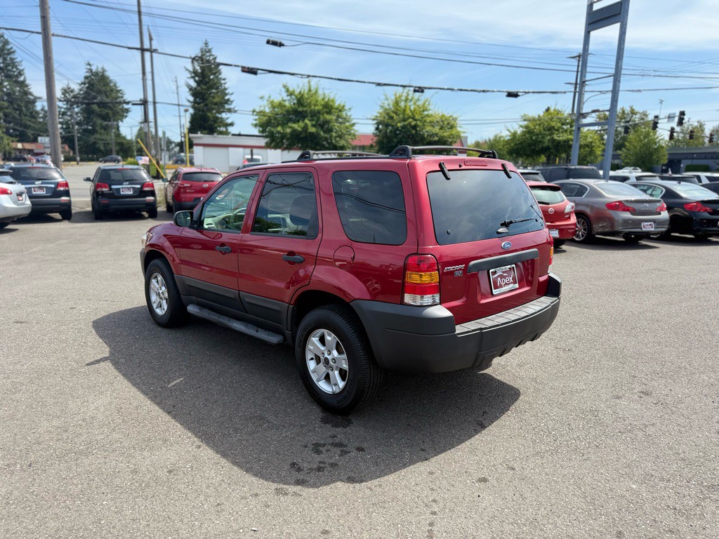 2006 Ford Escape Image 8
