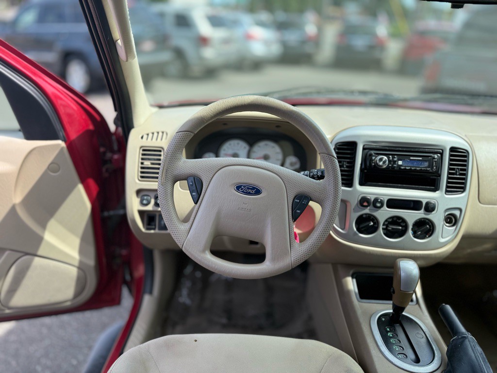 2006 Ford Escape Image 13