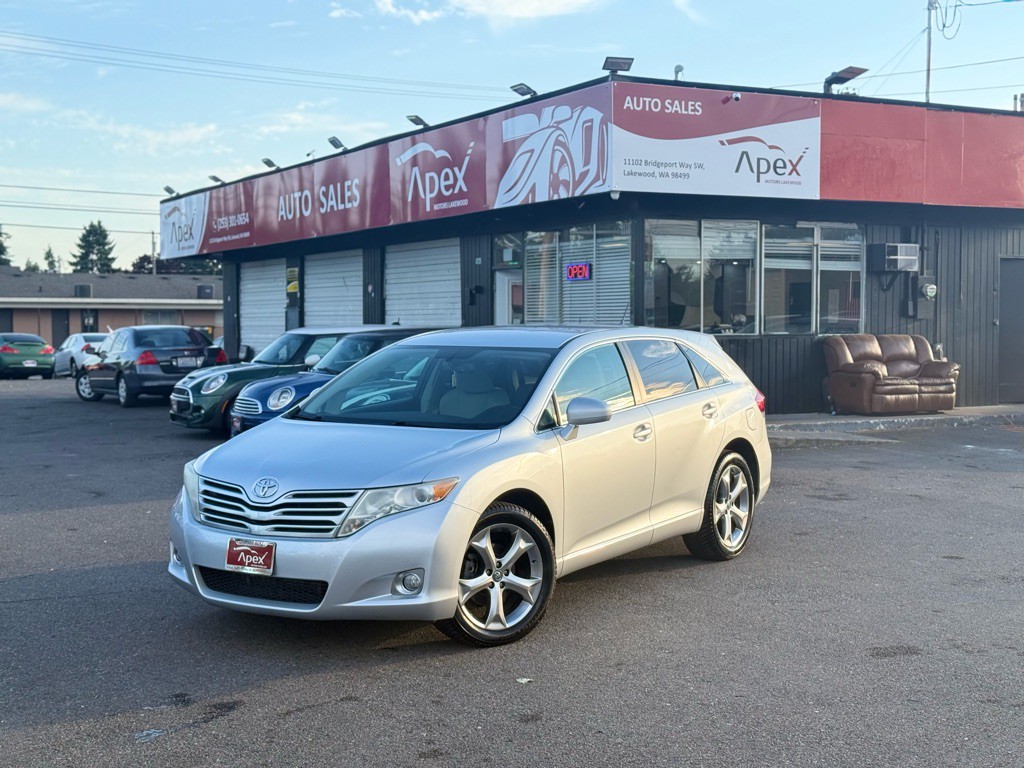 2009 Toyota Venza Image 2