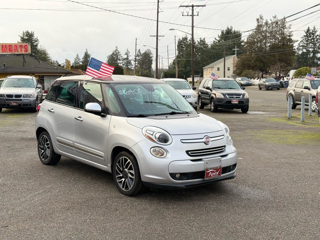 2014 FIAT 500L Image 4
