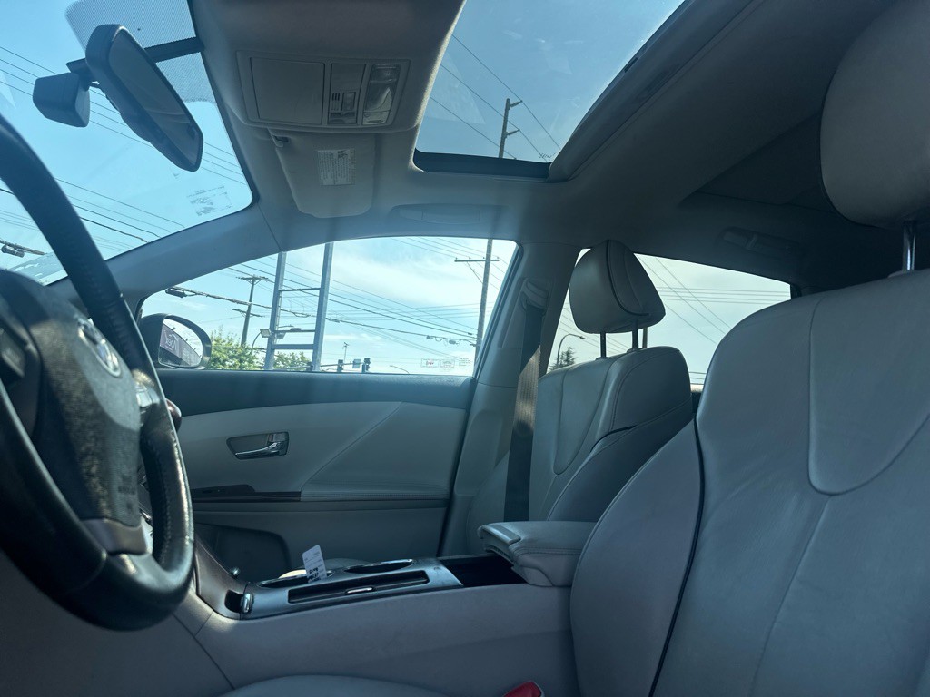 2009 Toyota Venza Image 12