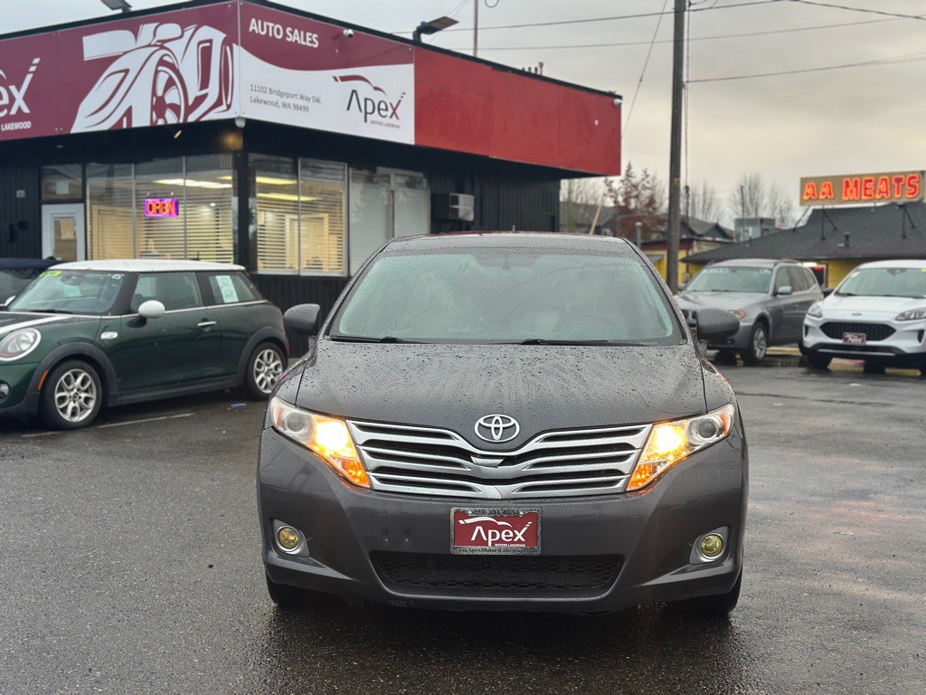 2009 Toyota Venza Image 2