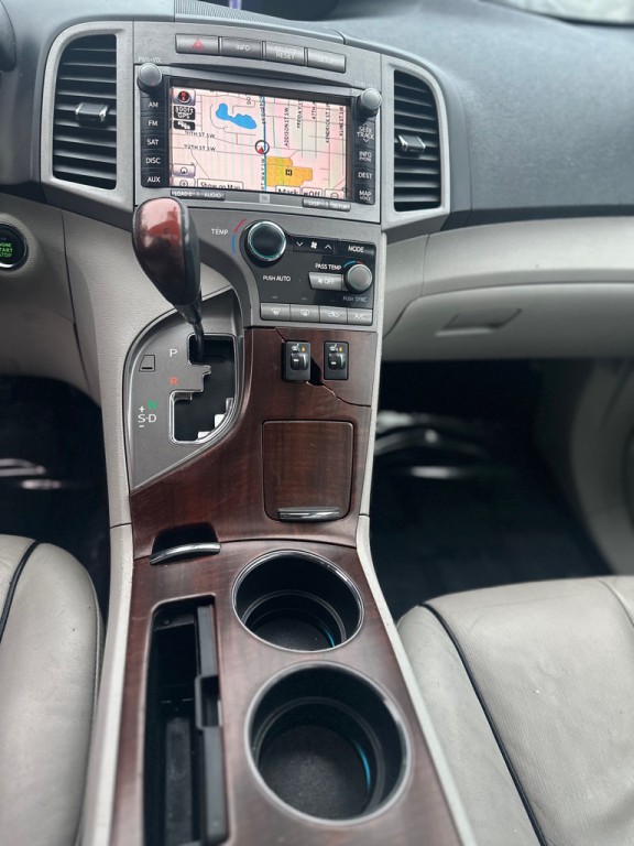 2009 Toyota Venza Image 15