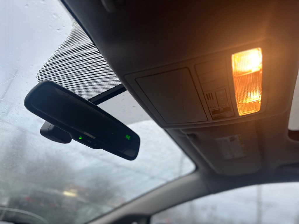 2009 Toyota Venza Image 16