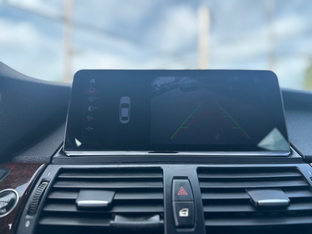 2009 BMW X5 Image 16