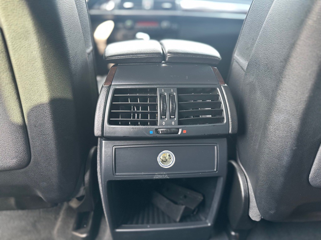 2009 BMW X5 Image 22