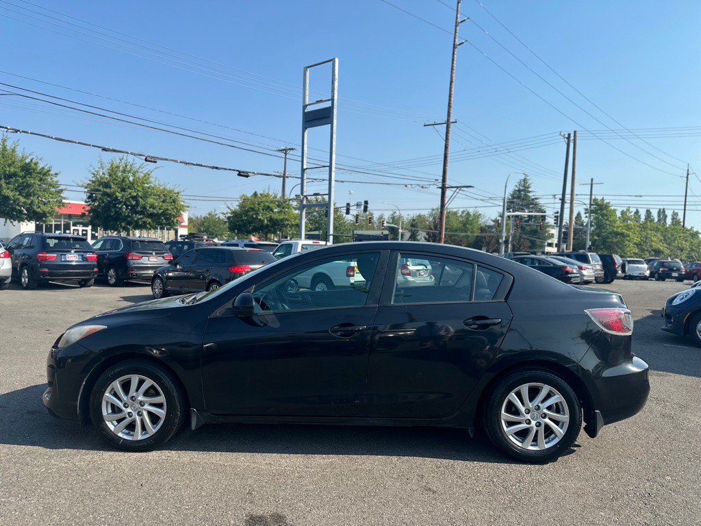 2012 Mazda Mazda3 Image 10