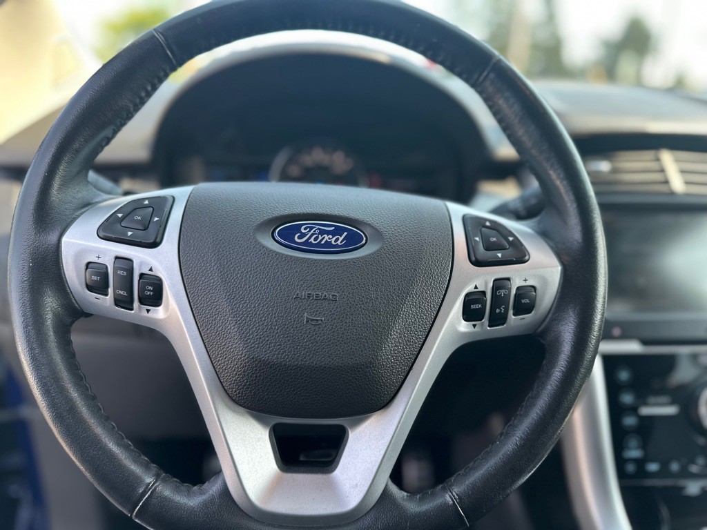 2013 Ford Edge Image 21