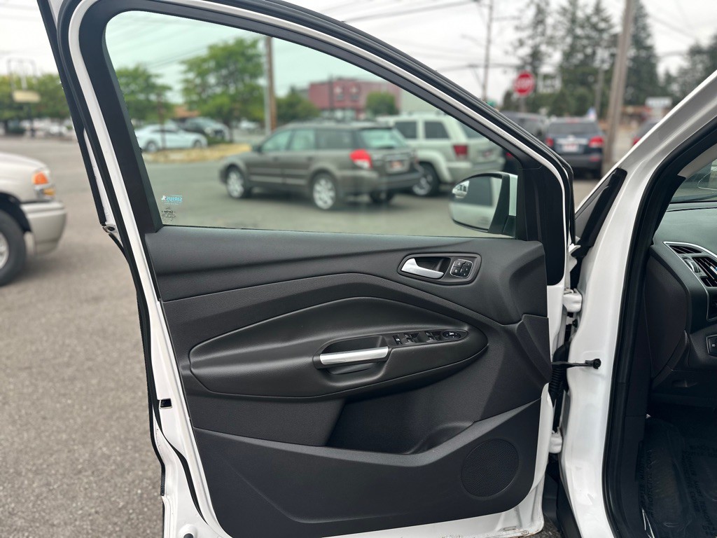 2013 Ford Escape Image 12