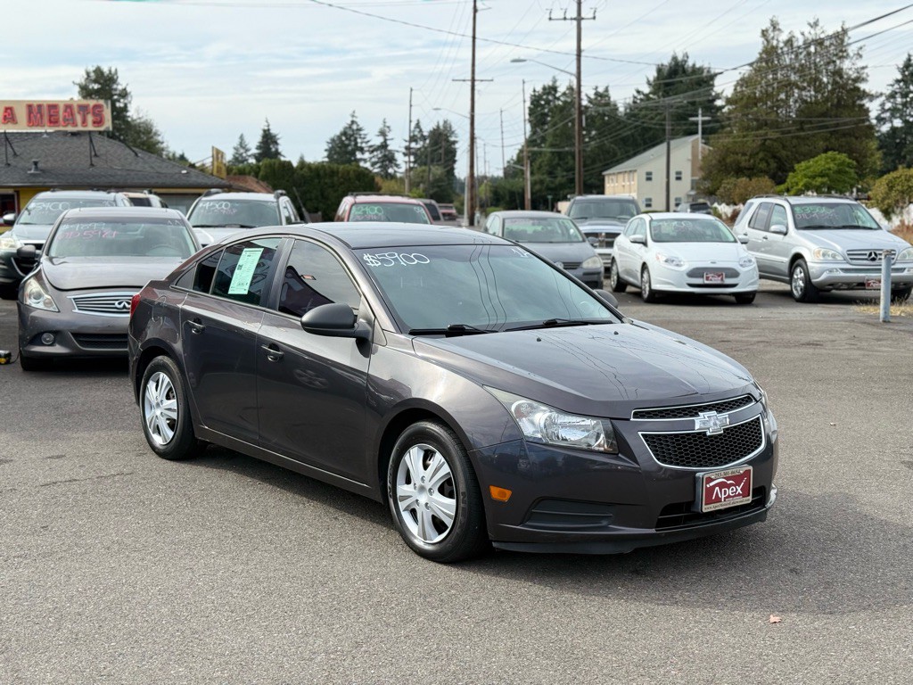 2014 Chevrolet Cruze Image 4