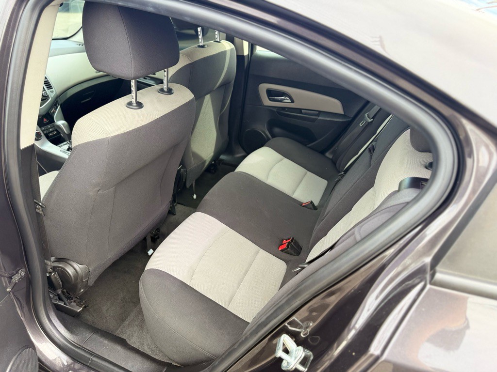 2014 Chevrolet Cruze Image 14