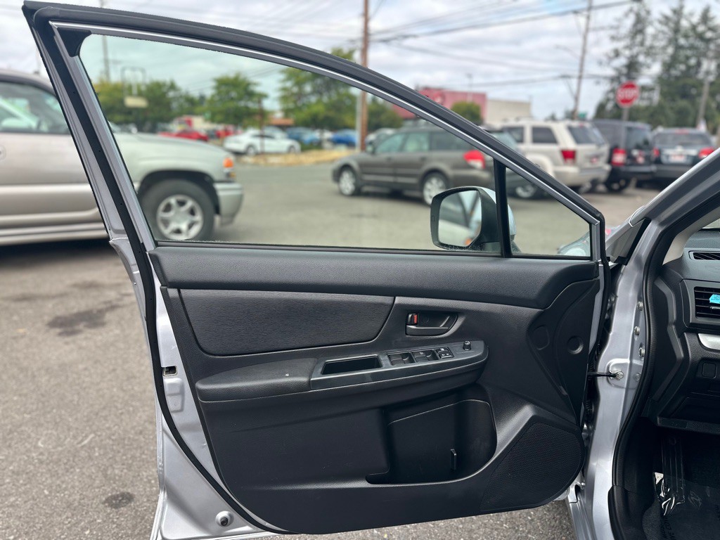 2012 Subaru Impreza Image 11