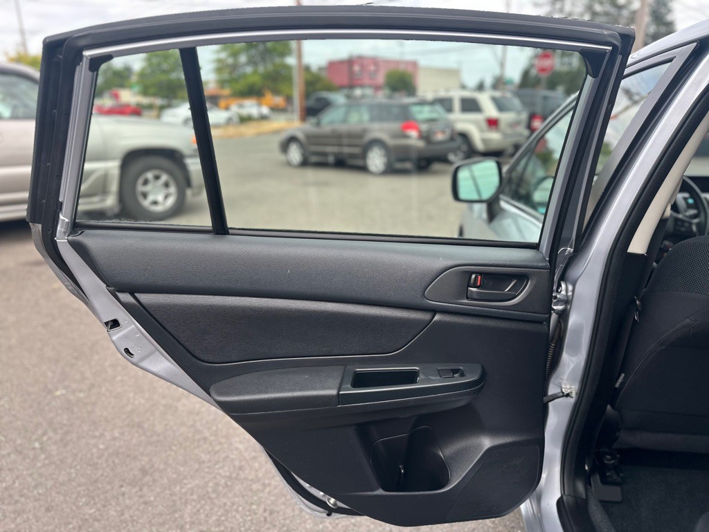 2012 Subaru Impreza Image 18