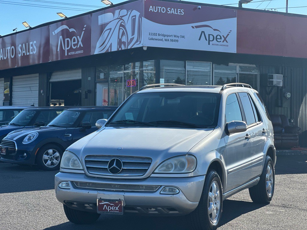 2004 Mercedes-Benz M-Class Image 1