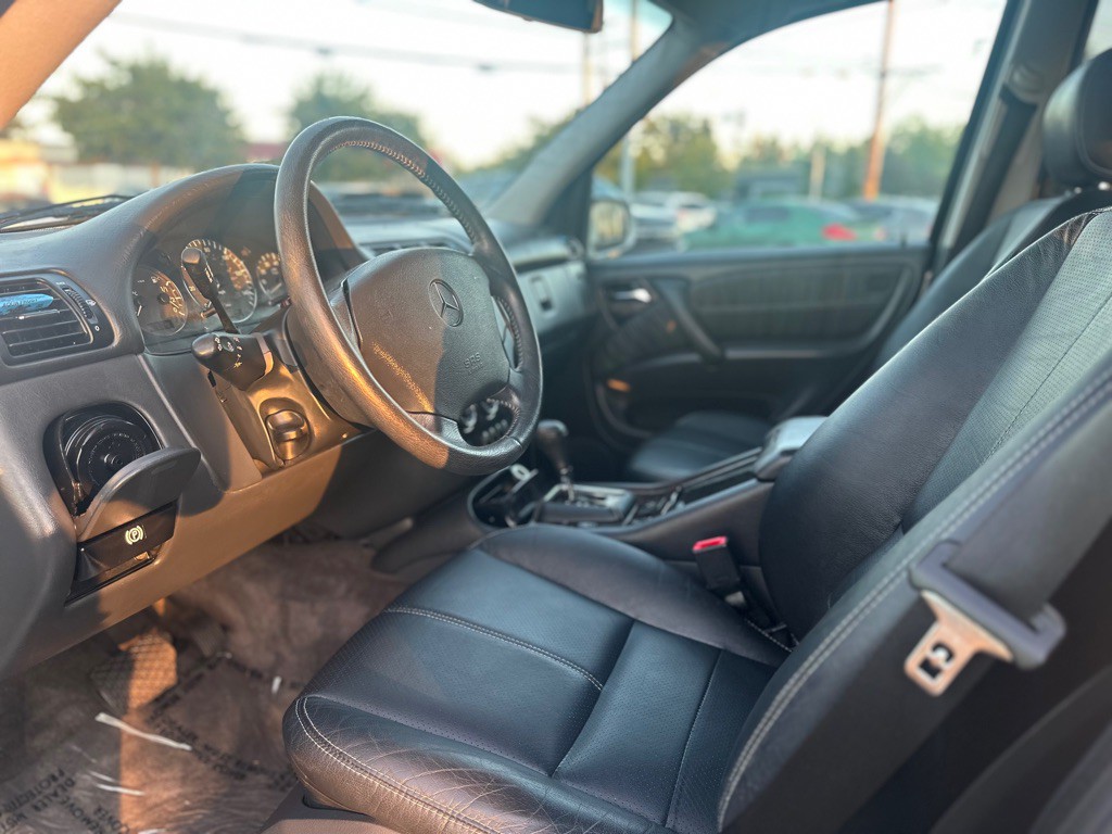 2004 Mercedes-Benz M-Class Image 12