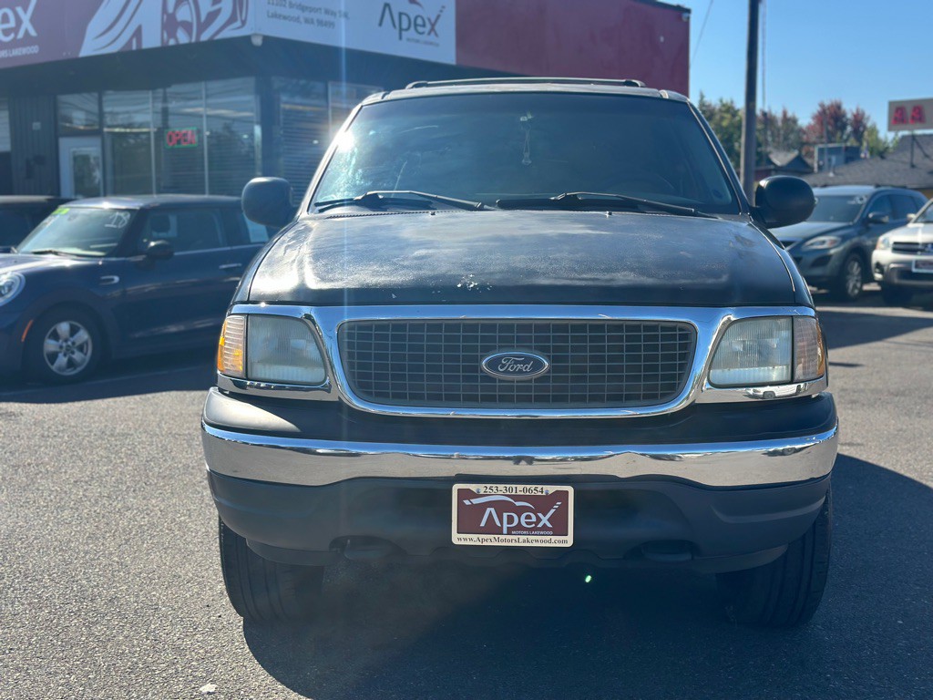 2001 Ford Expedition Image 3
