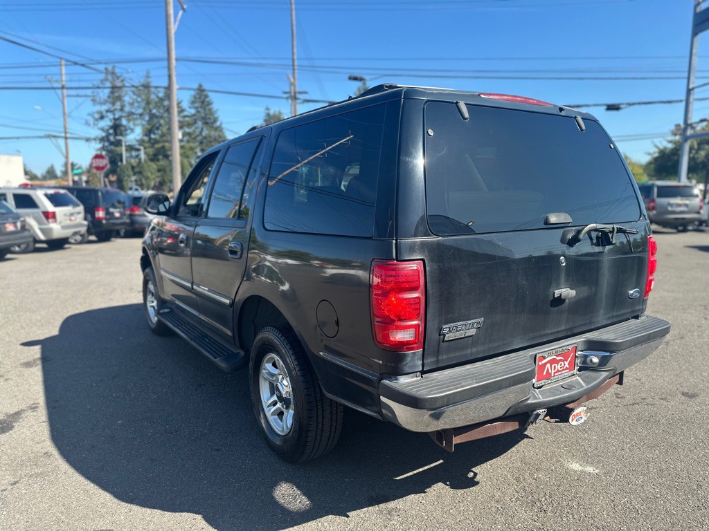2001 Ford Expedition Image 8