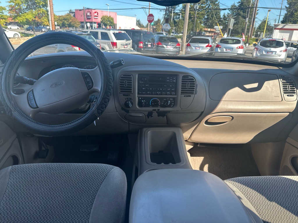 2001 Ford Expedition Image 20