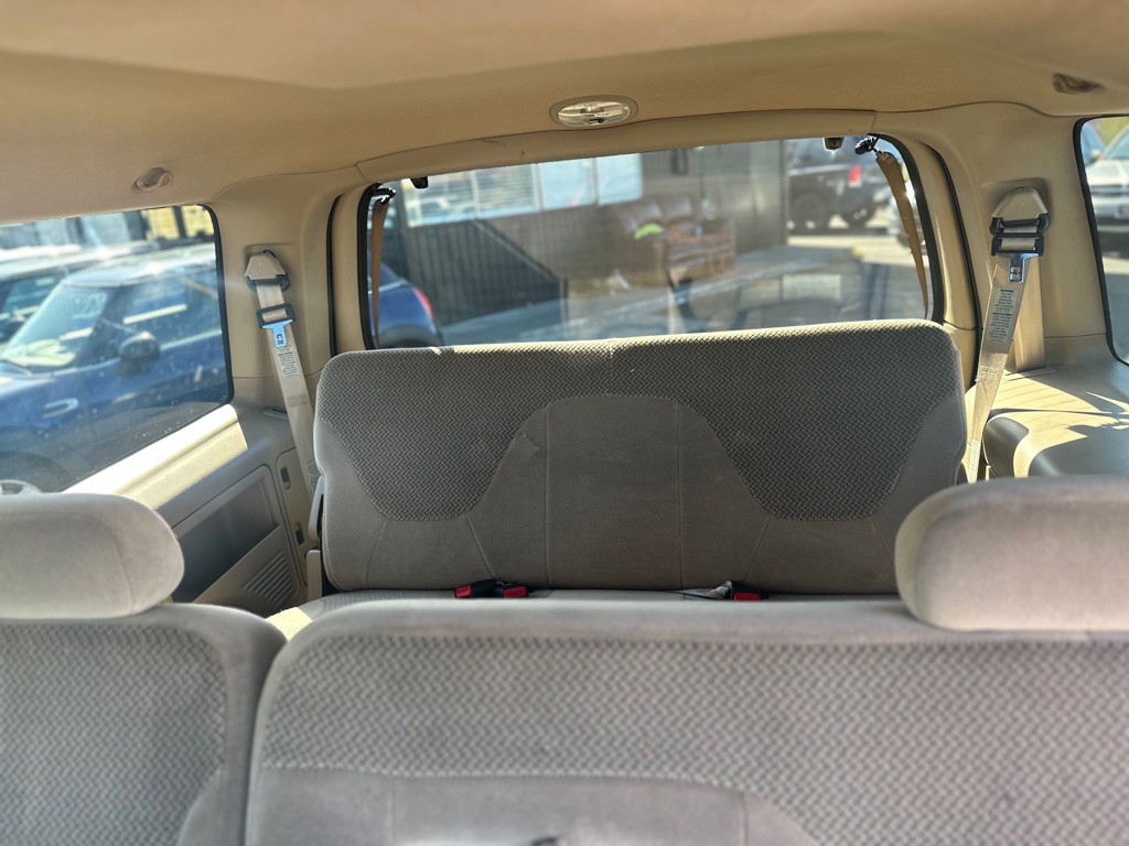 2001 Ford Expedition Image 23
