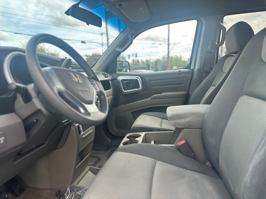 2006 Honda Ridgeline Image 13