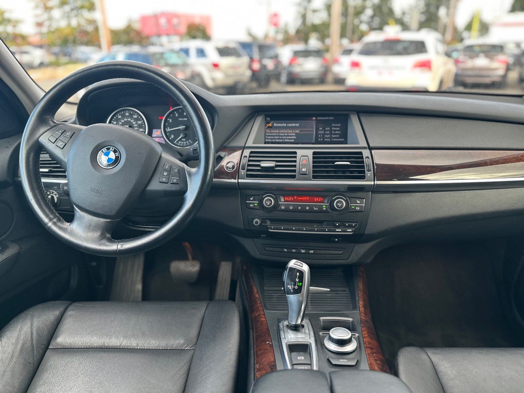 2009 BMW X5 Image 20