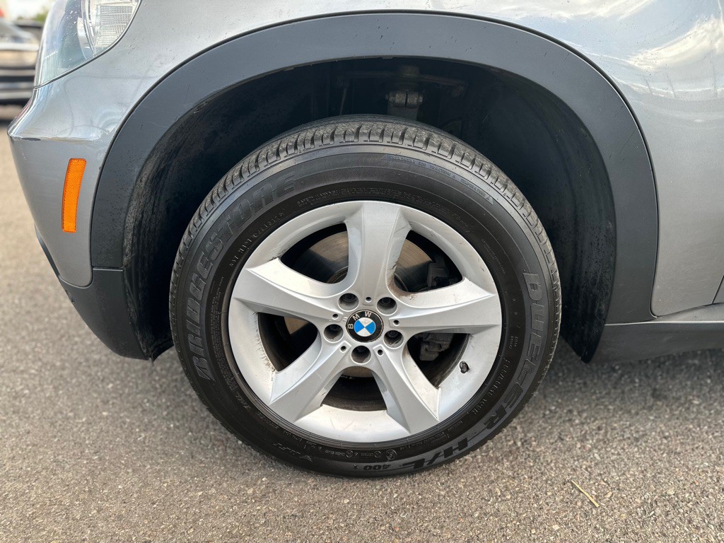 2009 BMW X5 Image 24