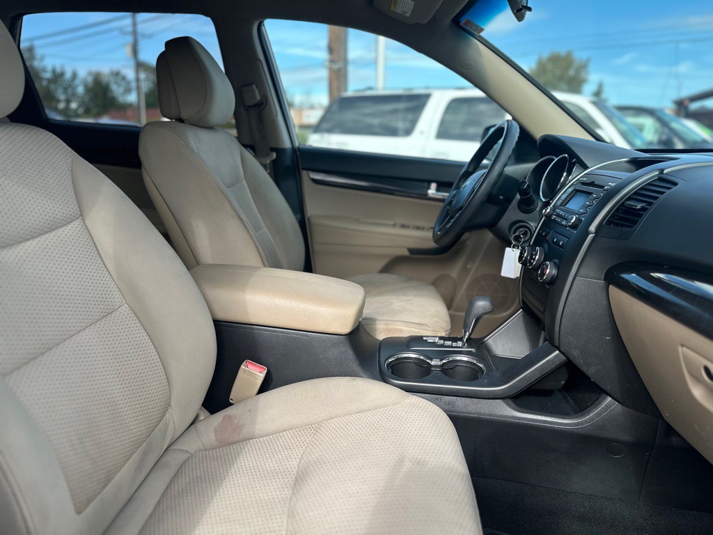 2011 Kia Sorento Image 23