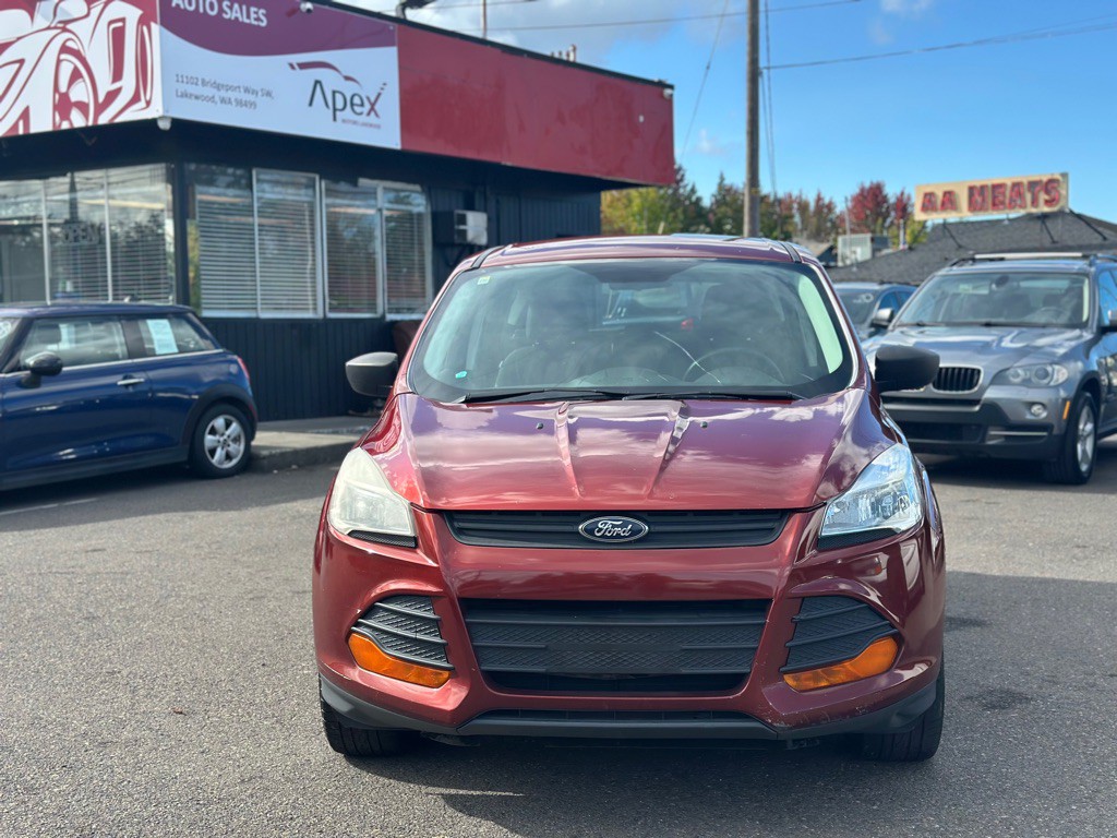2016 Ford Escape Image 2