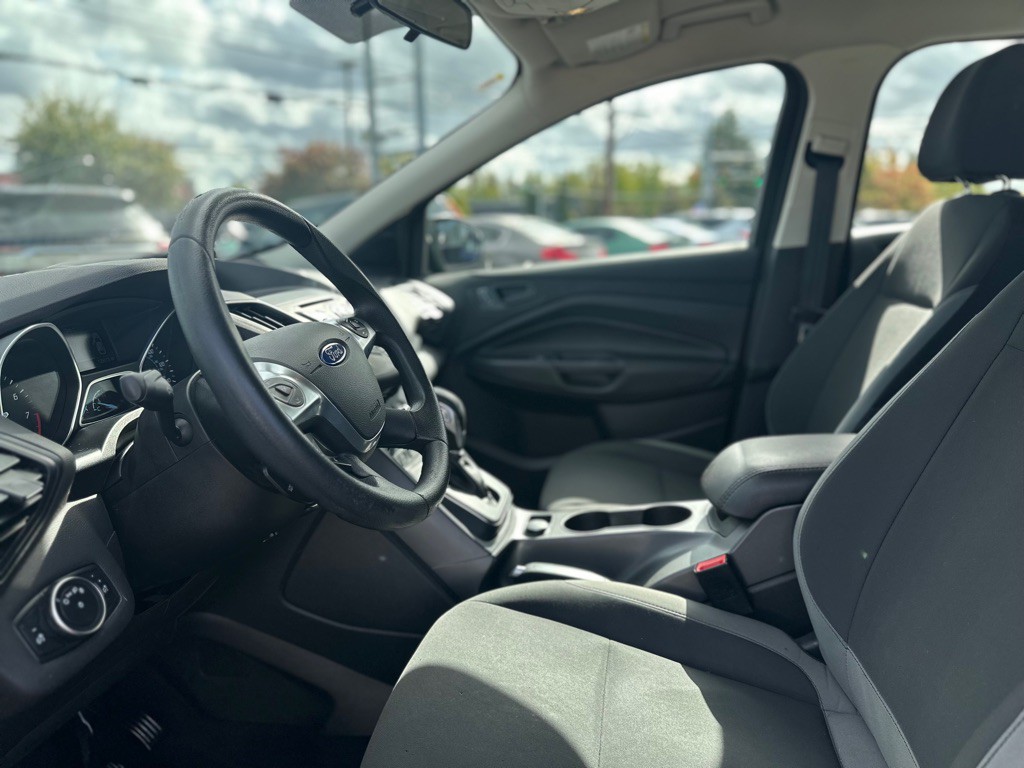 2016 Ford Escape Image 11