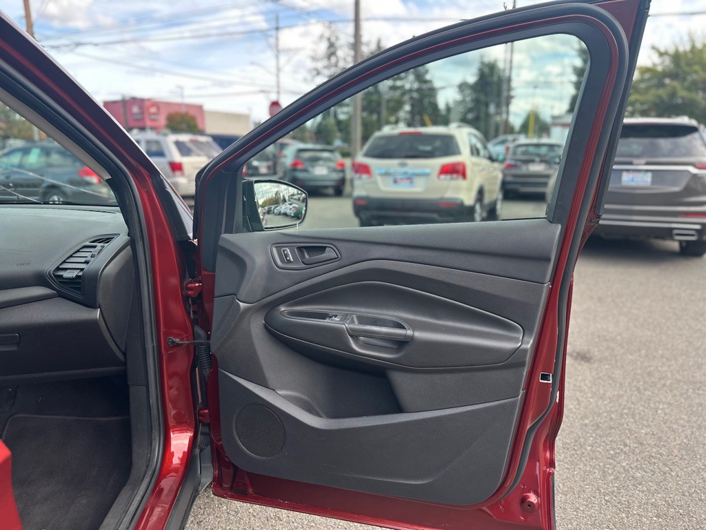 2016 Ford Escape Image 23