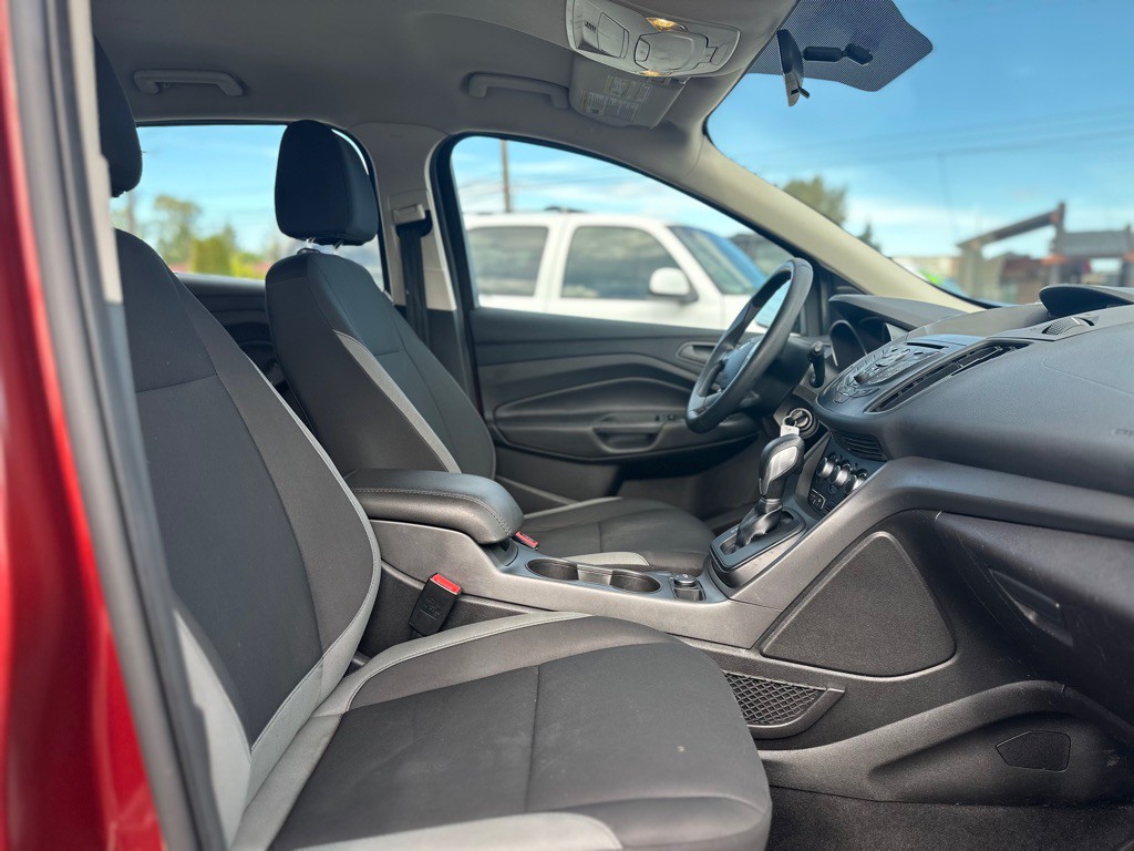 2016 Ford Escape Image 24