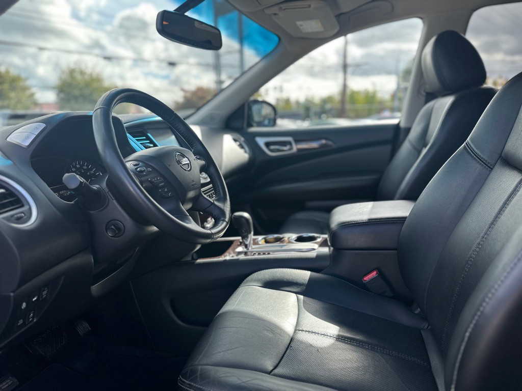 2014 Nissan Pathfinder Image 12