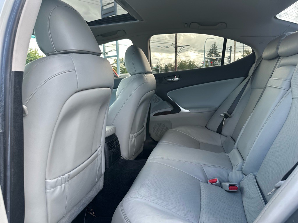 2008 Lexus IS 250 Image 18