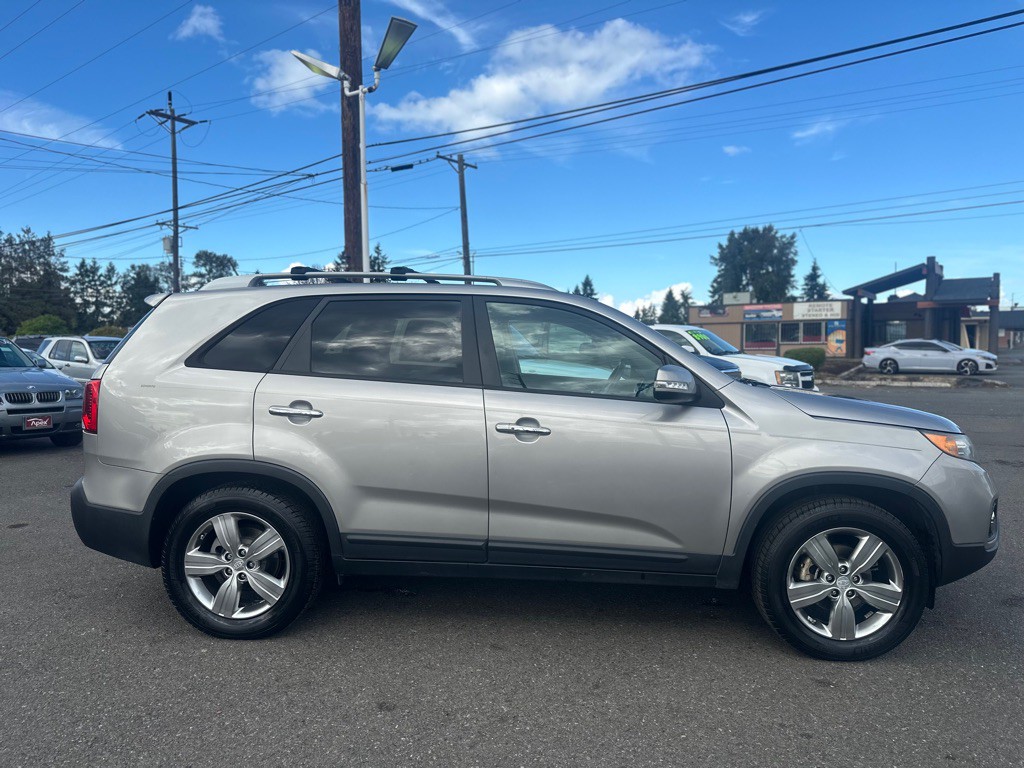 2013 Kia Sorento Image 4