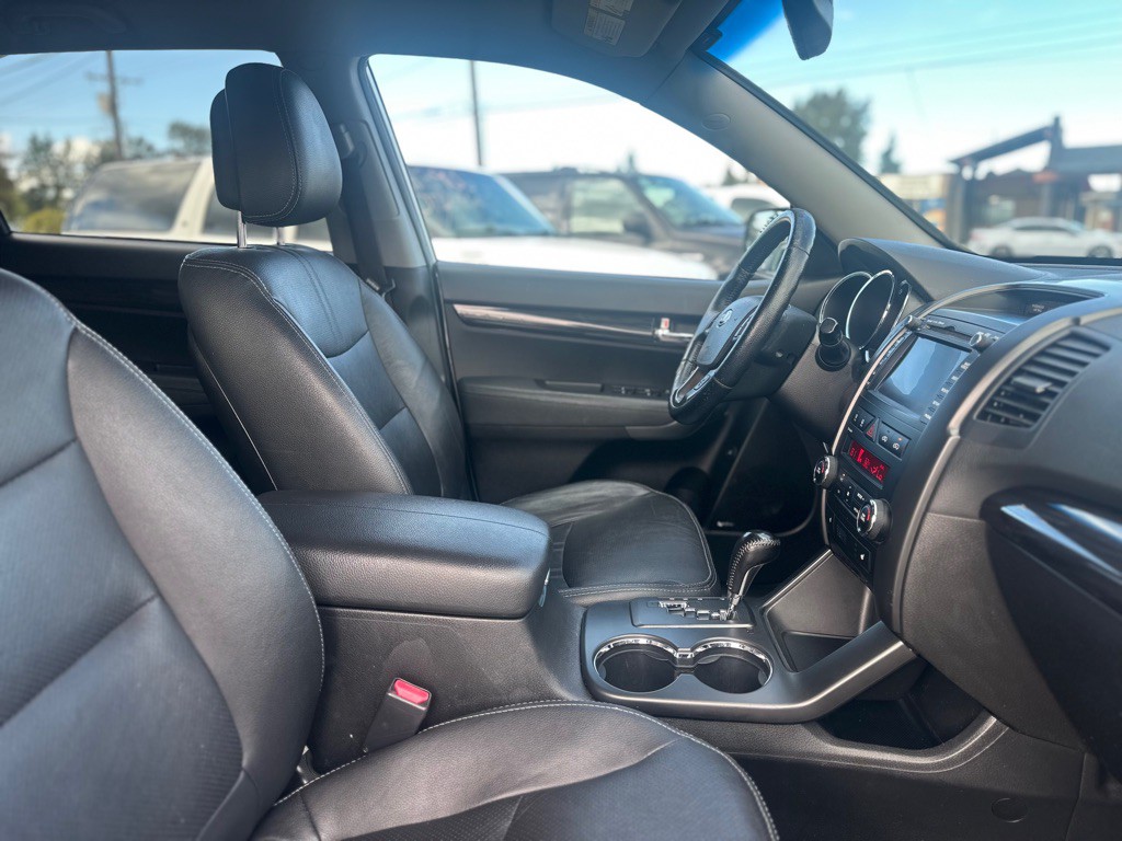 2013 Kia Sorento Image 22