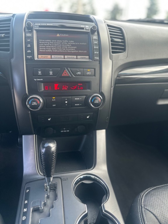 2013 Kia Sorento Image 14