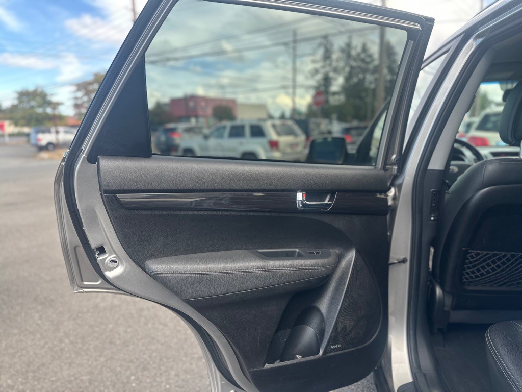 2013 Kia Sorento Image 17