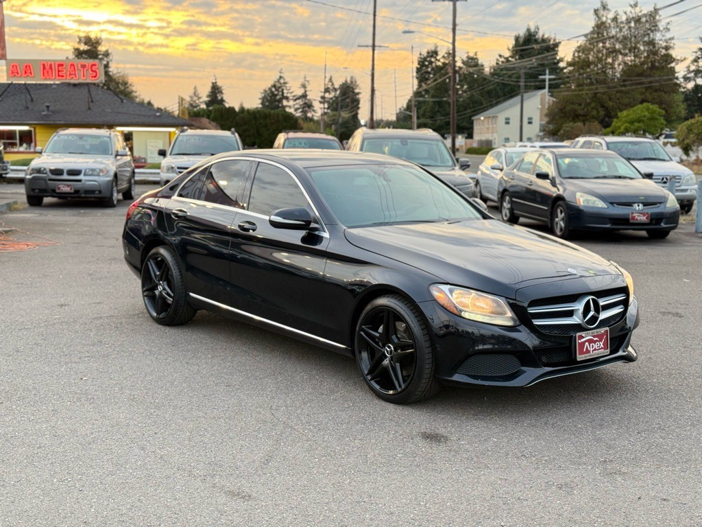 2015 Mercedes-Benz C-Class Image 5