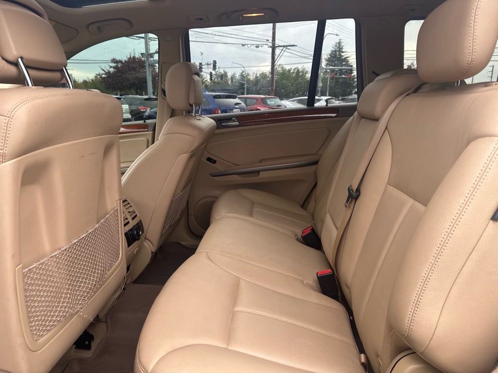2009 Mercedes-Benz GL-Class Image 20