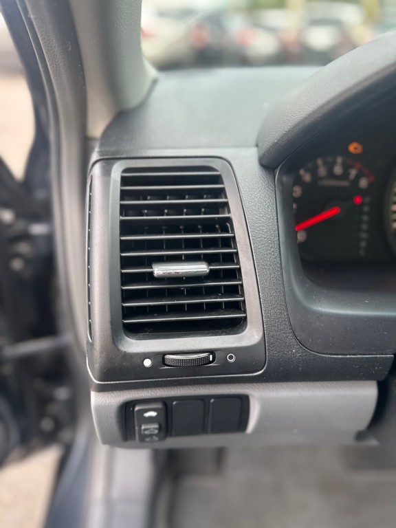 2003 Honda Accord Image 13