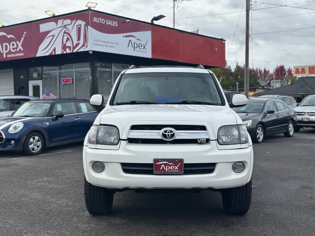 2006 Toyota Sequoia Image 2