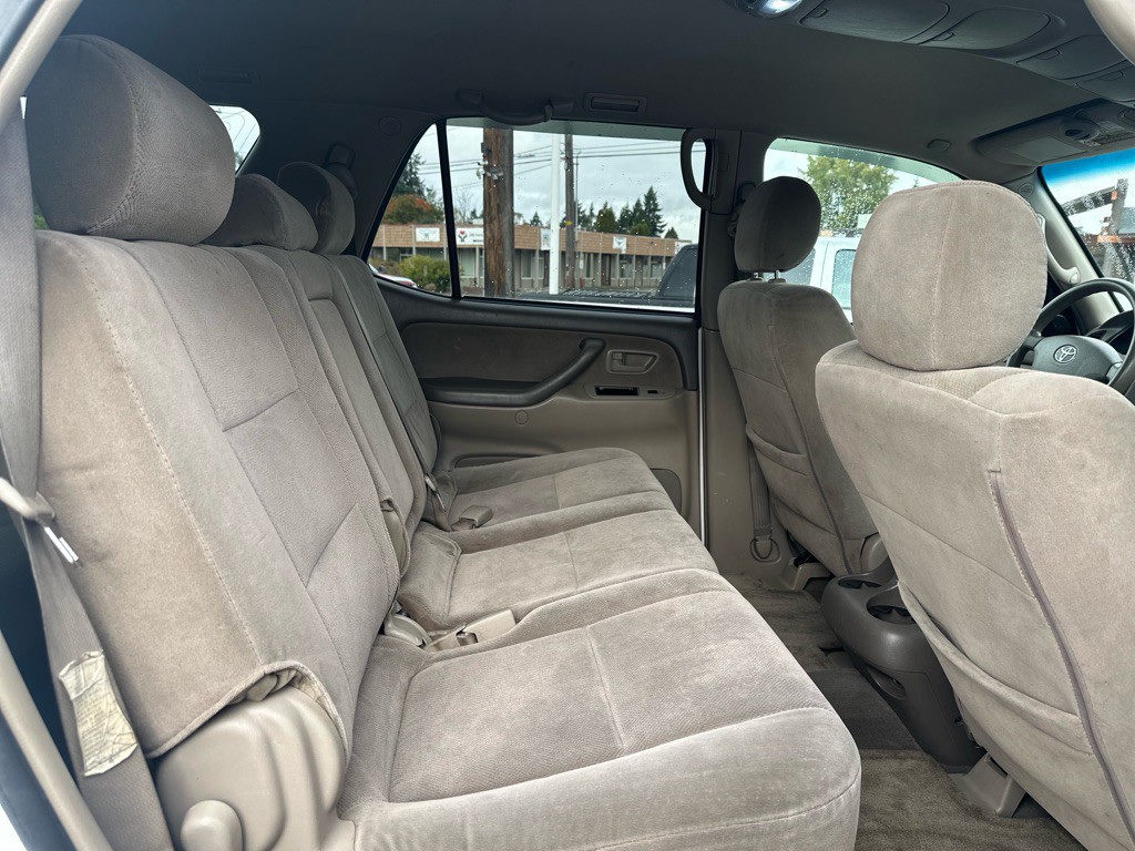 2006 Toyota Sequoia Image 19